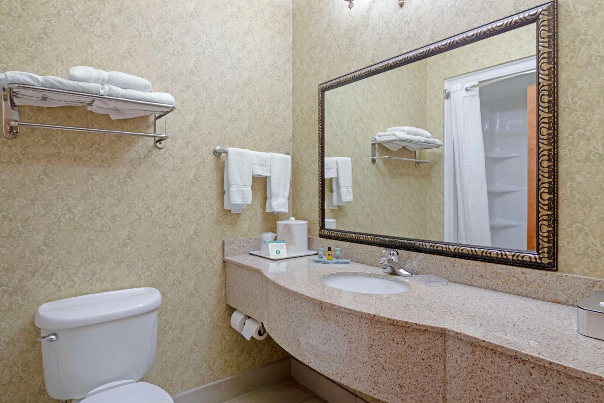 Best Western Plus Bradbury Inn And Suites Waycross Buitenkant foto